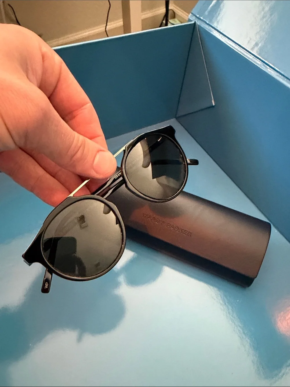 WaMen's Black Round Sunglasses with Double Bridge - Brand: